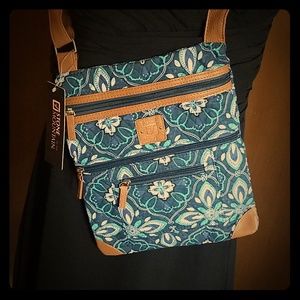 ITEM DONATED. NWT Stone Mountain Quilted med